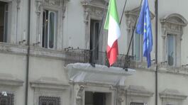 Draghi vara 14 miliardi di aiuti thumbnail