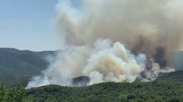 L'Italia tra maltempo e incendi thumbnail