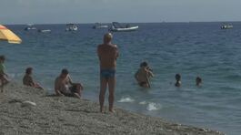 Taormina, vietato fare il bagno thumbnail