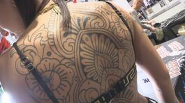 Forme e colori a tattoo convention thumbnail