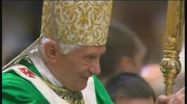 Addio Ratzinger, primo Papa emerito thumbnail