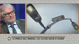 Latina, lo spreco dell'energia: luci accese anche di giorno thumbnail