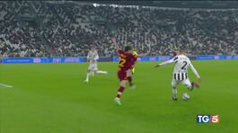 Lo tsunami Omicron non ferma il calcio thumbnail