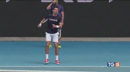 Francia contagi record Djokovic vince, per ora thumbnail