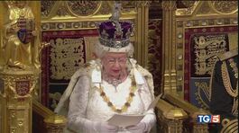 Sul trono da 70 anni, Elisabetta nella storia thumbnail