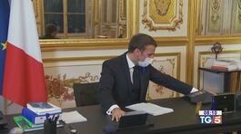 Ucraina: Macron da Putin thumbnail