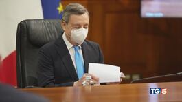 Strigliata di Draghi, decreto su bollette thumbnail