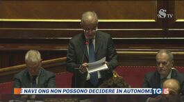 "Sbarchi, non decidono Ong" thumbnail
