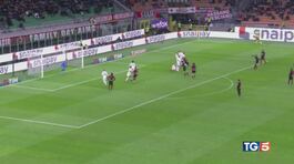 Milan vola, Juve ok. Oggi Inter e Napoli thumbnail