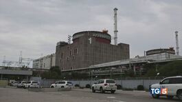 Bombe alla centrale "sfiorati i reattori" thumbnail