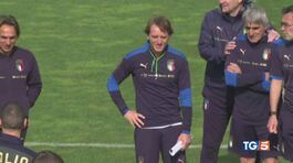 Azzurri, Mancini resta "Cambiamo e ripartiamo" thumbnail