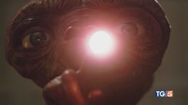 E.T. compie 40 anni thumbnail