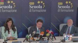 Scontro governo-Movimento 5 stelle thumbnail