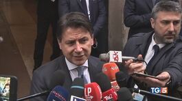 Conte: "Draghi in aula". Renzi: "Governo solido" thumbnail