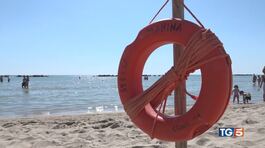Tutti al mare ma i bagnini? thumbnail