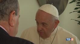 Papa Francesco: "Ora non mi dimetto ma forse in futuro" thumbnail