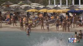 Anche in vacanza un po' di decoro thumbnail