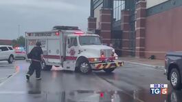 Uvalde: in un video il caos della polizia thumbnail