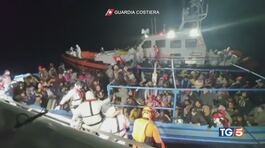 Decine di sbarchi e 5 vittime tra i migranti thumbnail