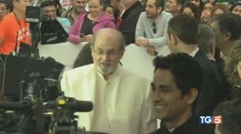 Rushdie in ospedale, preso l'aggressore thumbnail