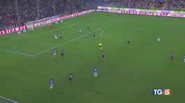 La Juve in bianco La Roma di misura thumbnail