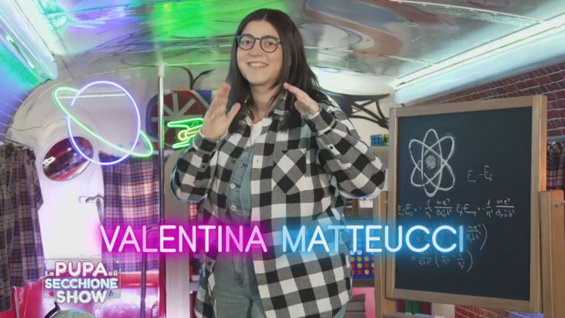 La Pupa e il Secchione Show: Valentina Matteucci: la clip di presentazione  Video | Mediaset Infinity