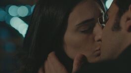 Il primo bacio di Gulten e Cetin thumbnail