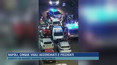 Napoli, cinque vigili accerchiati e feriti