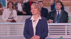 Mercoledì 19 aprile, Canale 5