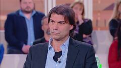 Giovedì 4 maggio, Canale 5