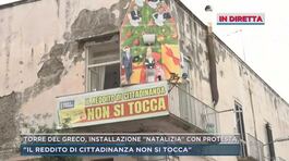 Torre del Greco, installazione "natalizia" con protesta thumbnail