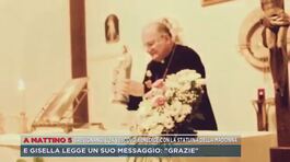 Trevignano, l'ex vescovo benedice con  la statuina della Madonna thumbnail