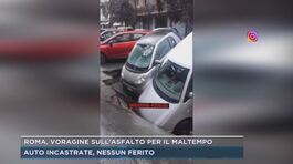 Roma, voragine sull'asfalto per il maltempo thumbnail