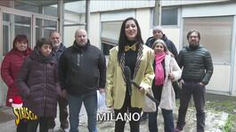 Milano, l'ex asilo occupato e vandalizzato thumbnail