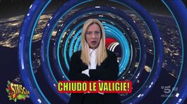Il 2023 dei politici: Giorgia Meloni fa e disfa le valigie thumbnail