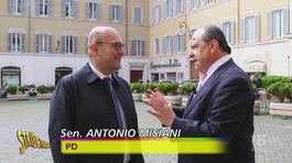 Vespone indaga sulle SS di La Russa e i tulipani di Berlusconi thumbnail