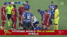 "Striscia lo striscione" e la coppa dalle grandi orecchie thumbnail