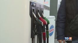 Carburanti alle stelle Governo corre ai ripari thumbnail