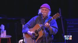 Addio a David Crosby, veterano rock americano thumbnail
