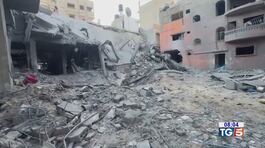 Razzi Israele e bombe su Gaza thumbnail
