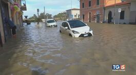 Tempesta sull'Italia, 6 vittime in Toscana thumbnail