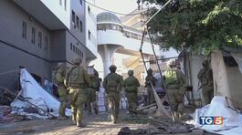 Irruzione in ospedale "E' il rifugio di Hamas" thumbnail