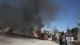 Haiti a ferro e fuoco Terrore nelle strade thumbnail