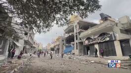 Gaza, Israele avanza Donna-ostaggio uccisa thumbnail