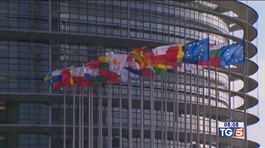 Promossi con riserva l'Ue sulla manovra thumbnail