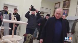 Kiev: Putin come Hitler thumbnail