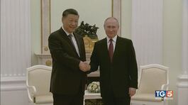 Xi Jinping da Putin, è asse Cina-Russia thumbnail