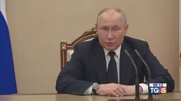 Putin: "L'Occidente sta superando i limiti" thumbnail
