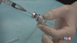 Covid, risalgono i casi "Importante vaccinarsi" thumbnail