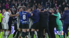 Juve-Inter, pari con rissa finale thumbnail